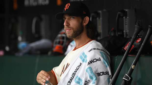 bumgarner-injury-2018.jpg